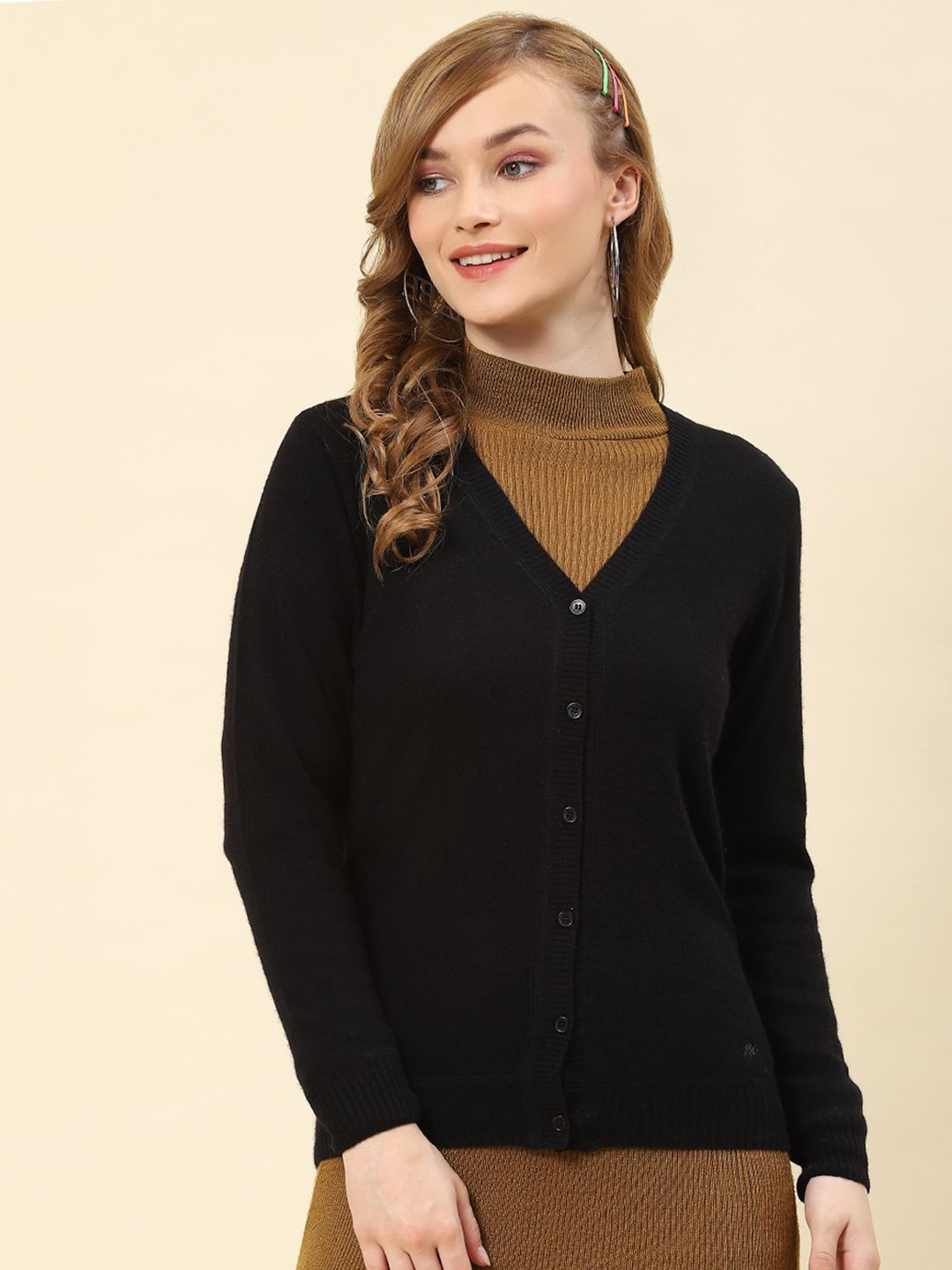 

Monte Carlo Women Woollen Cardigan, Black