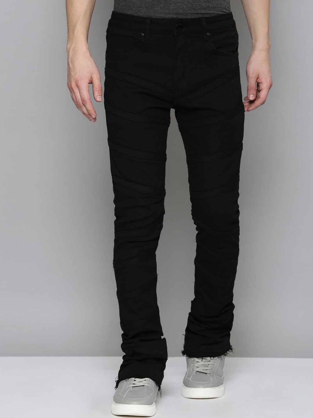 

WAIMEA Men Classic Mid-Rise Bootcut Stretchable Jeans, Black