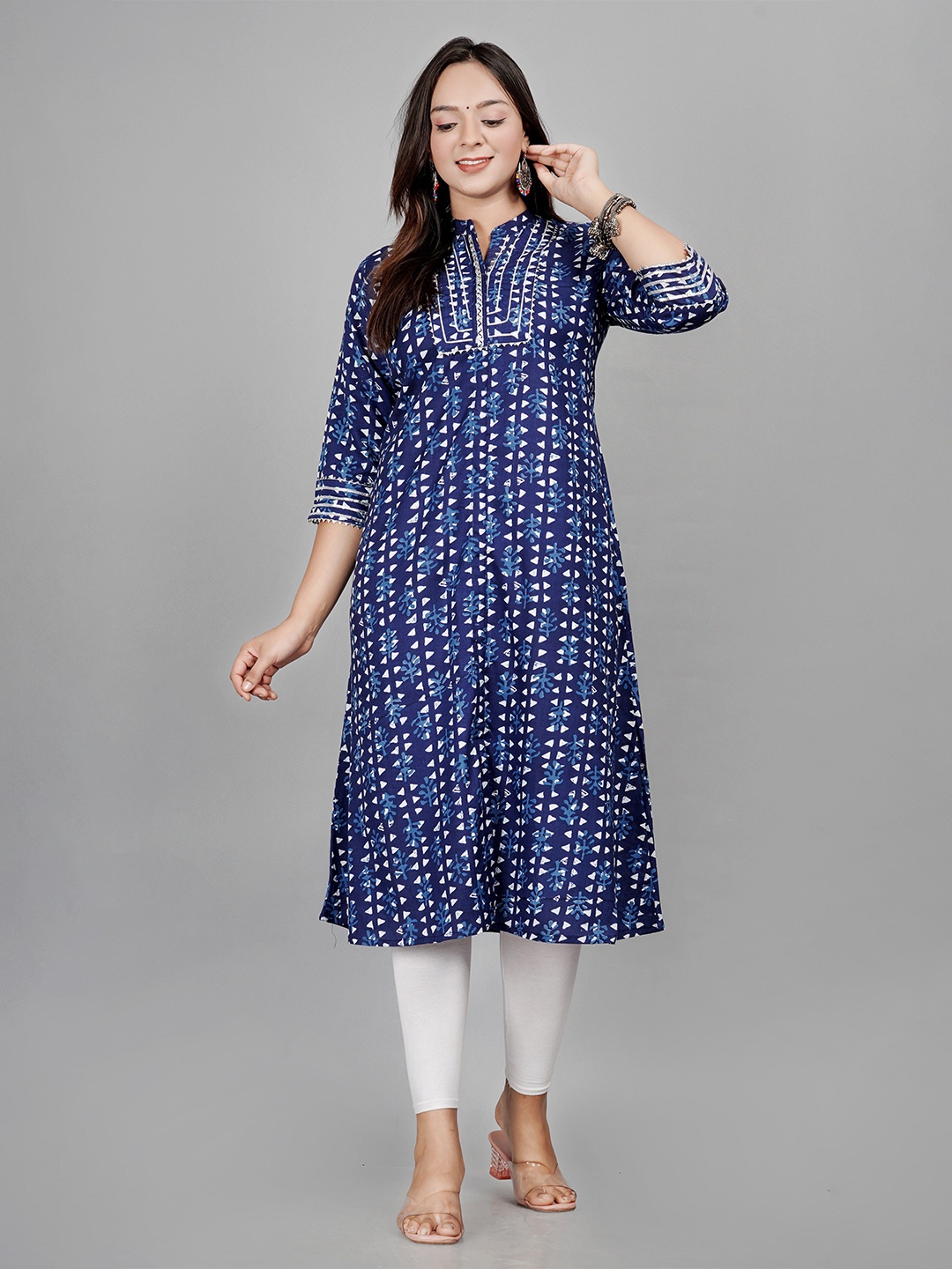 

Chaukas Quirky Printed A-Line Kurta, Blue