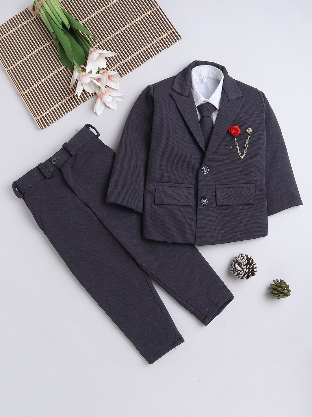 

FOURFOLDS Boy's 3-Piece Suit, Grey
