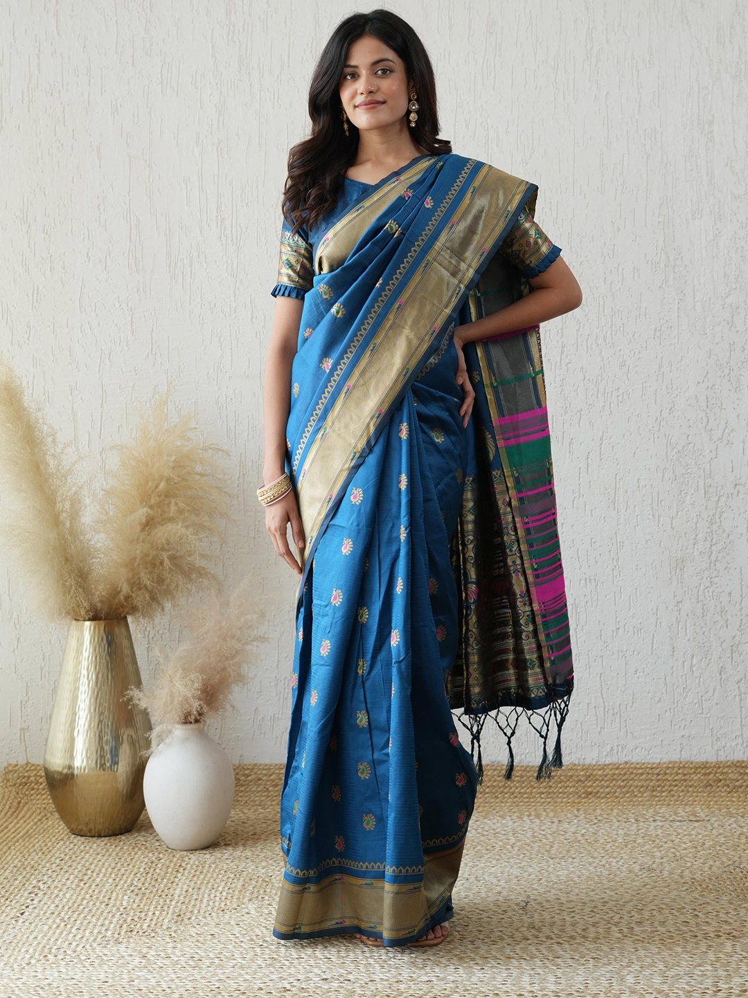

Dori Woven Design Zari Art Silk Paithani Saree, Blue