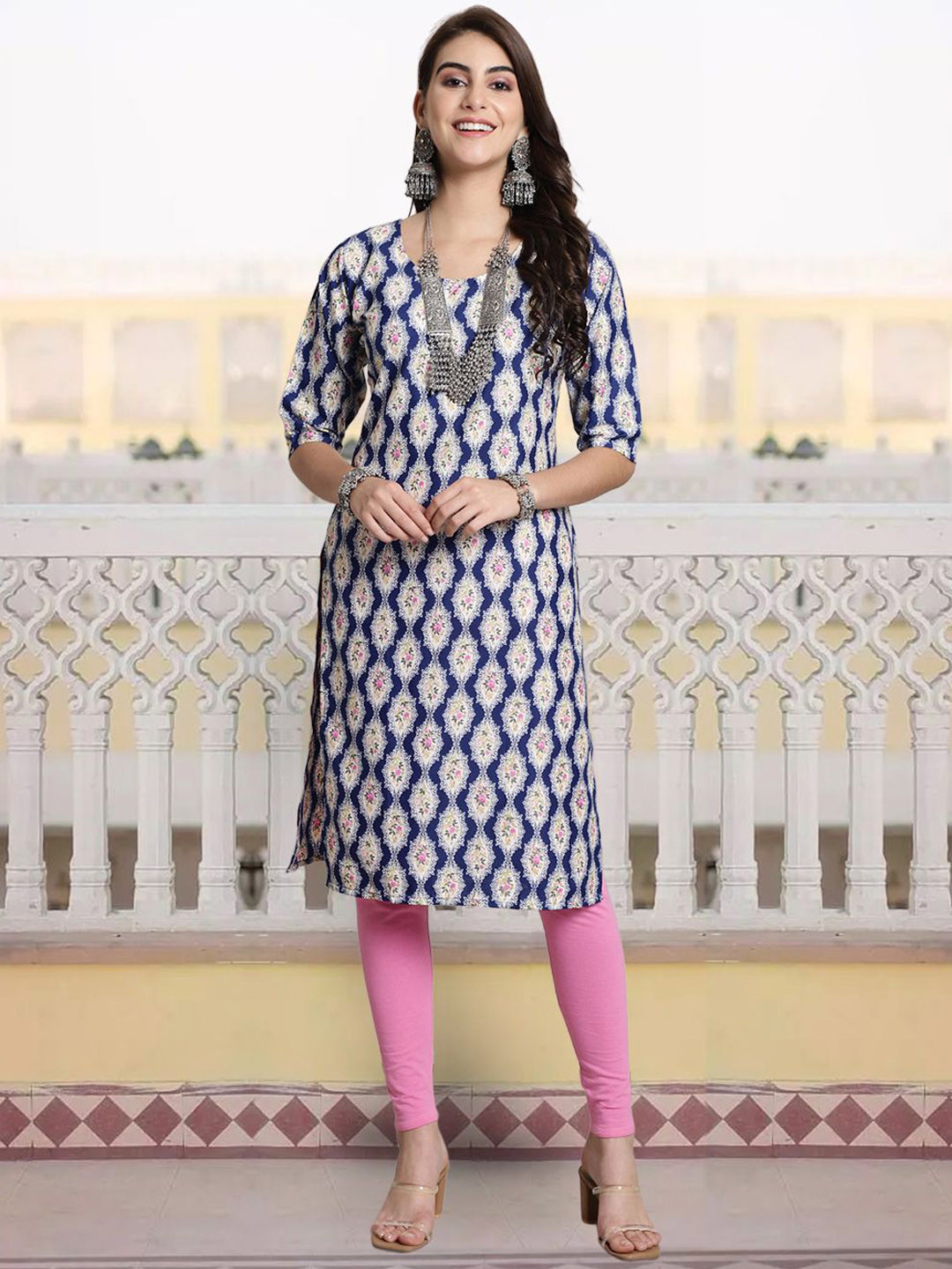 

KALINI Floral Printed Round Neck Straight Kurta, Blue