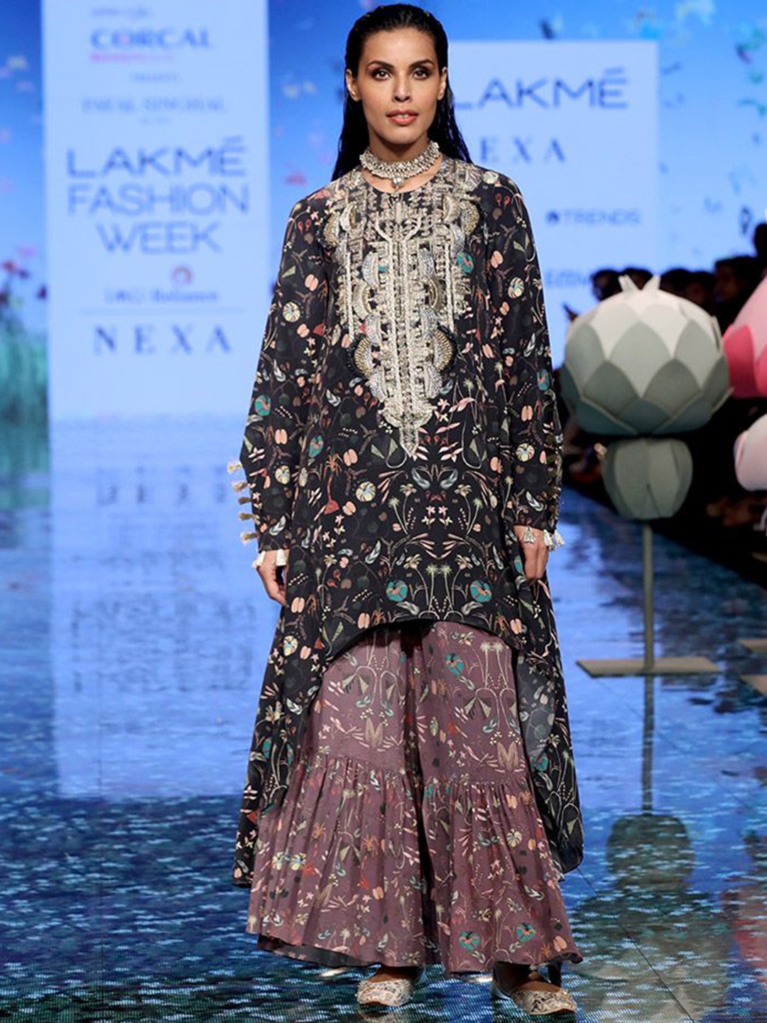 

Payal Singhal Floral Printed Embroidered Tunic With Palazzo, Black