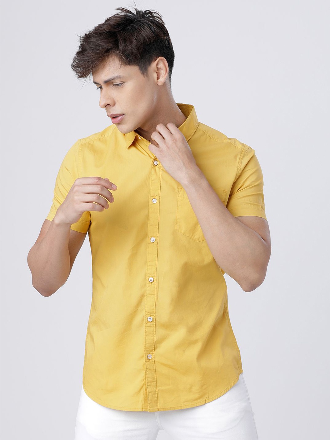 

HIGHLANDER Men Slim Fit Opaque Casual Shirt, Mustard