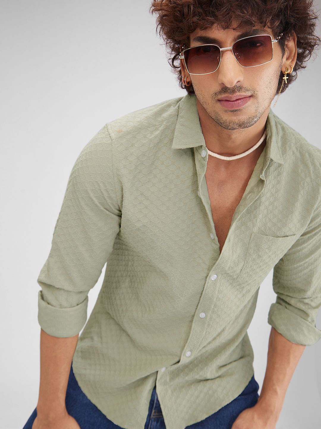 

VASTRADO Men Classic Spread Collar Textured Solid Slim Fit Casual Shirt, Green