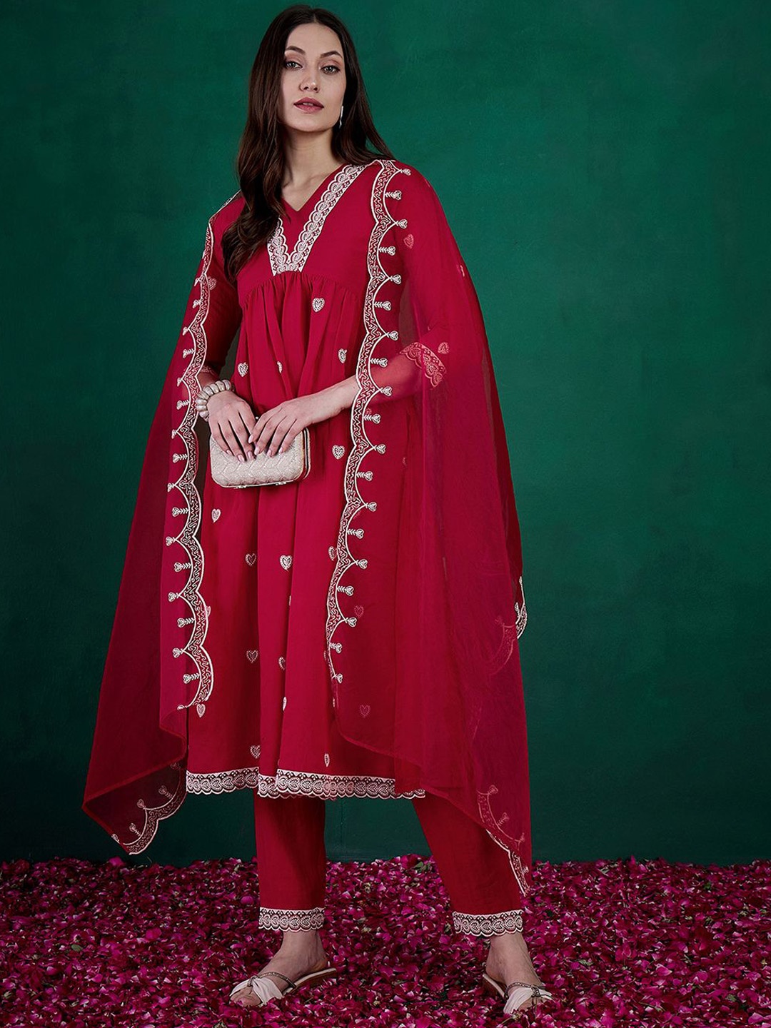 

Sangria Embroidered KurtaWith Trouser & Dupatta, Red