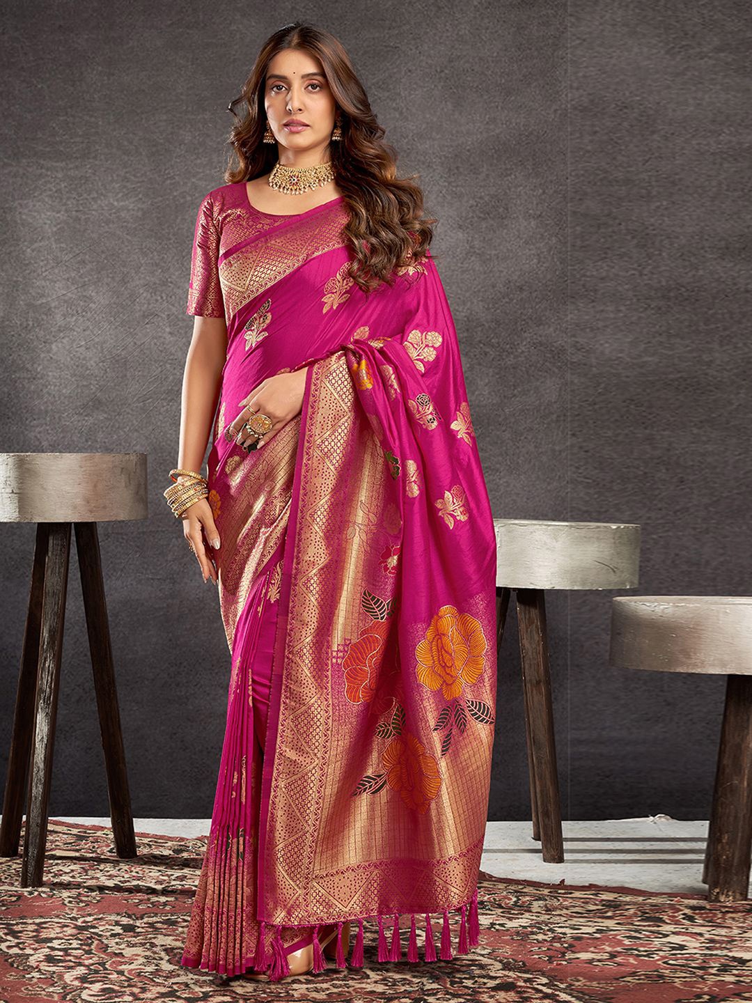 

Satrani Woven Design Zari Pure Silk Banarasi Saree, Pink