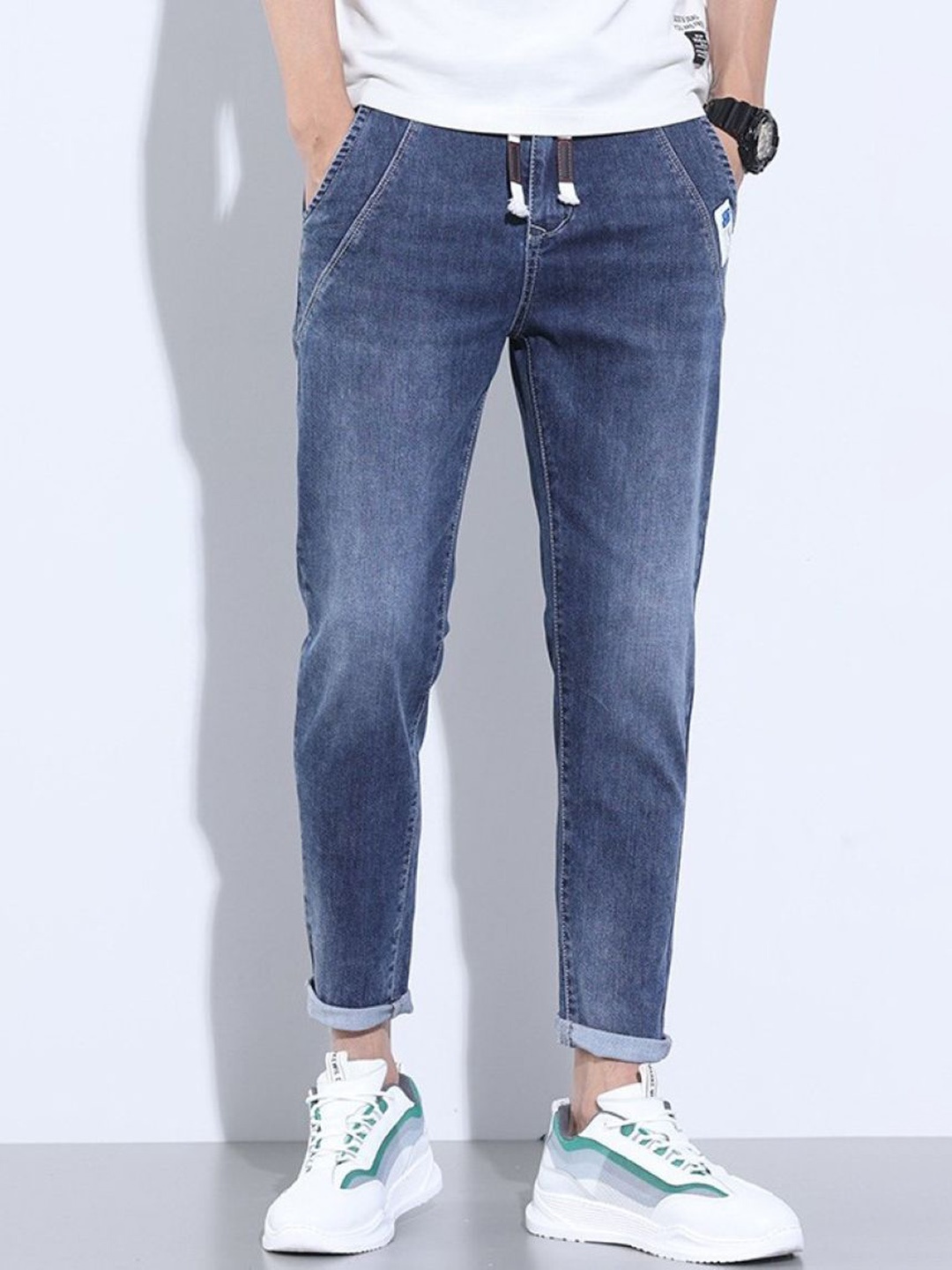 

StyleCast Men Slim Fit Light Fade Stretchable Jeans, Blue