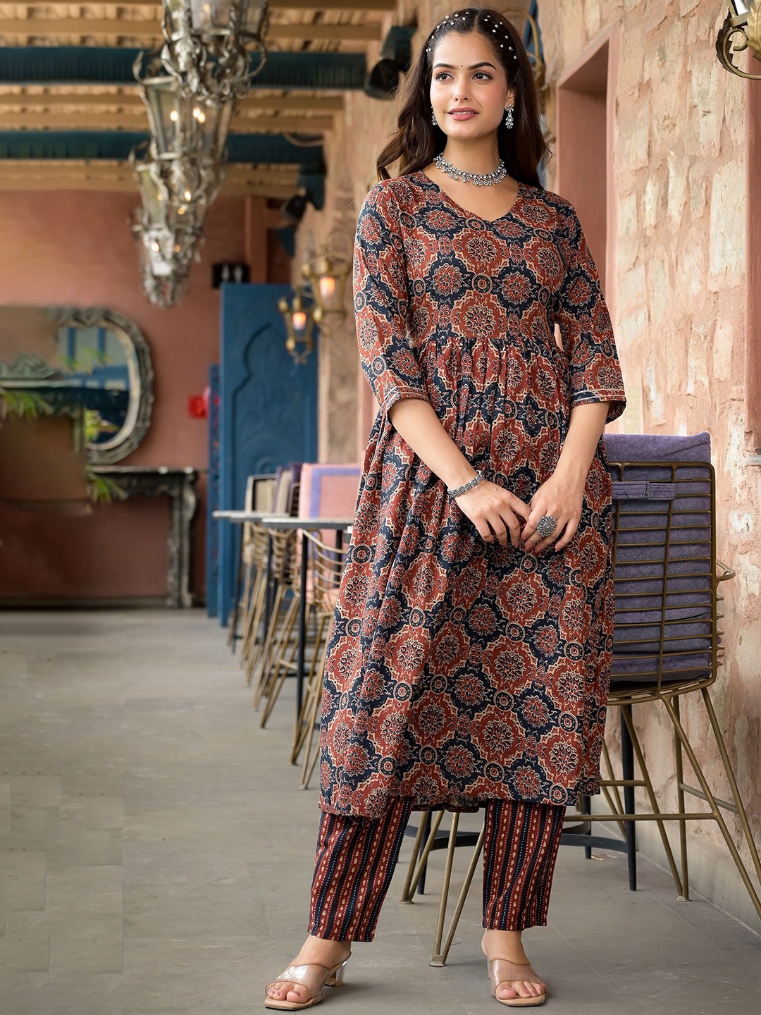 

KALINI Floral Printed V-Neck A-Line Kurta, Maroon