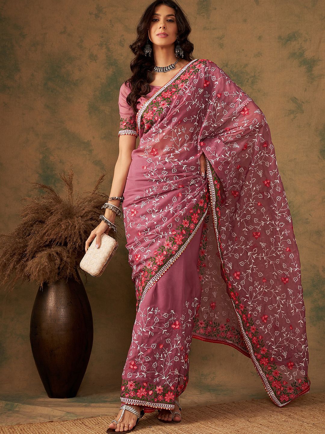

SHADOW & SAINING Floral Beads and Stones Organza Saree, Peach