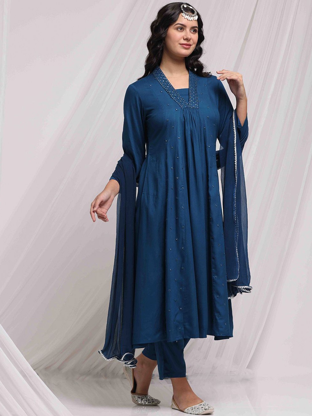 

Anouk Teal Geometric Embroidered Anarkali Kurta With Trouser & Dupatta