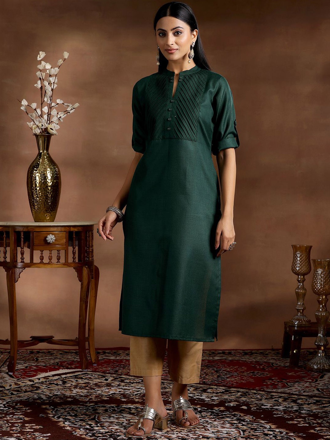 

Libas Mandarin Collar A-Line Kurta, Green