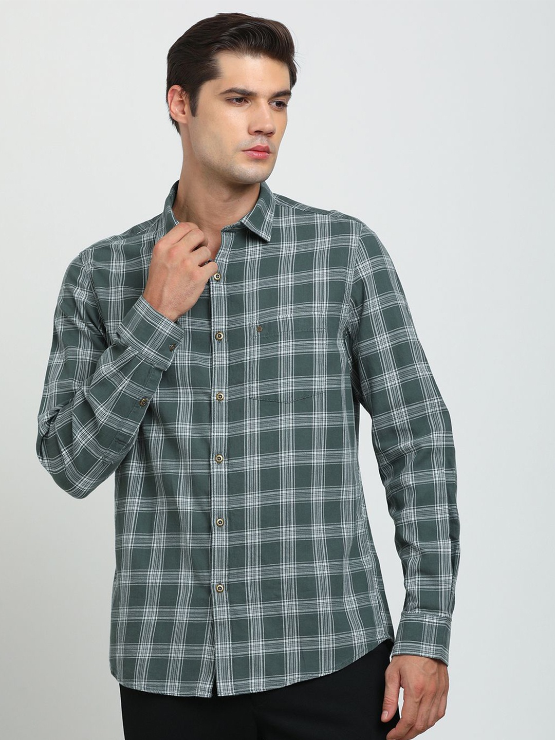 

Turtle Men Relaxed Spread Collar Tartan Checked Cotton Slim Fit Casual Shirt, Green