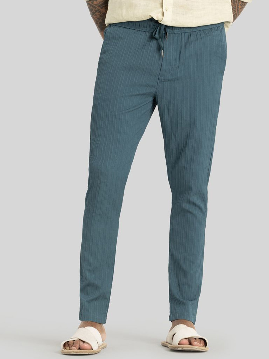 

Snitch Men Striped Smart Slim Fit Trousers, Teal