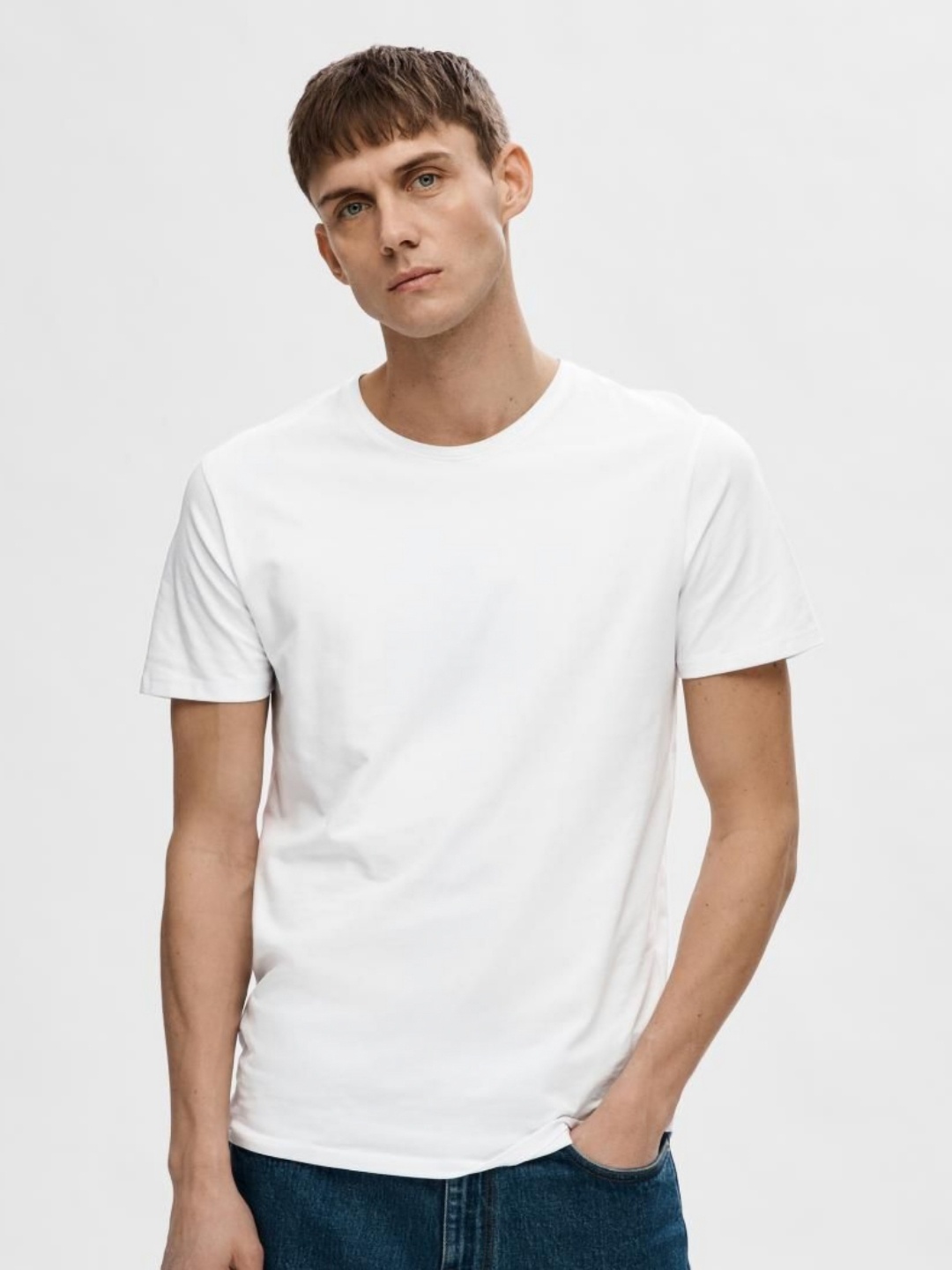 

SELECTED Men Solid Round Neck Cotton T-shirt, White