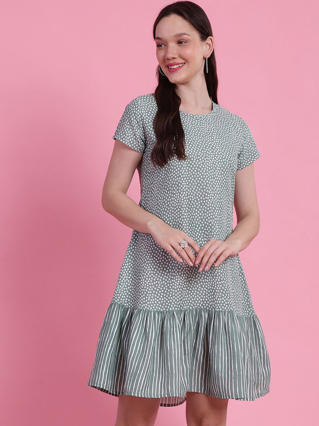 

DressBerry Women Round Neck Drop-Waist Dress, Green