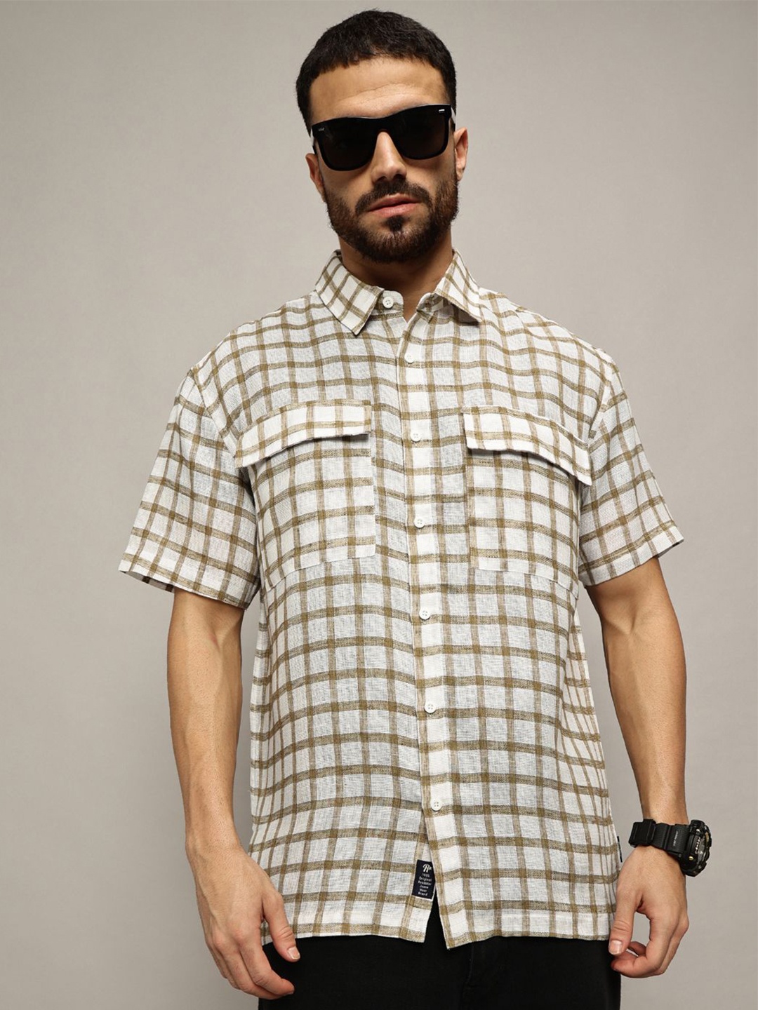 

The Lifestyle Co. Men Premium Spread Collar Checked Cotton Oversized Casual Shirt, White