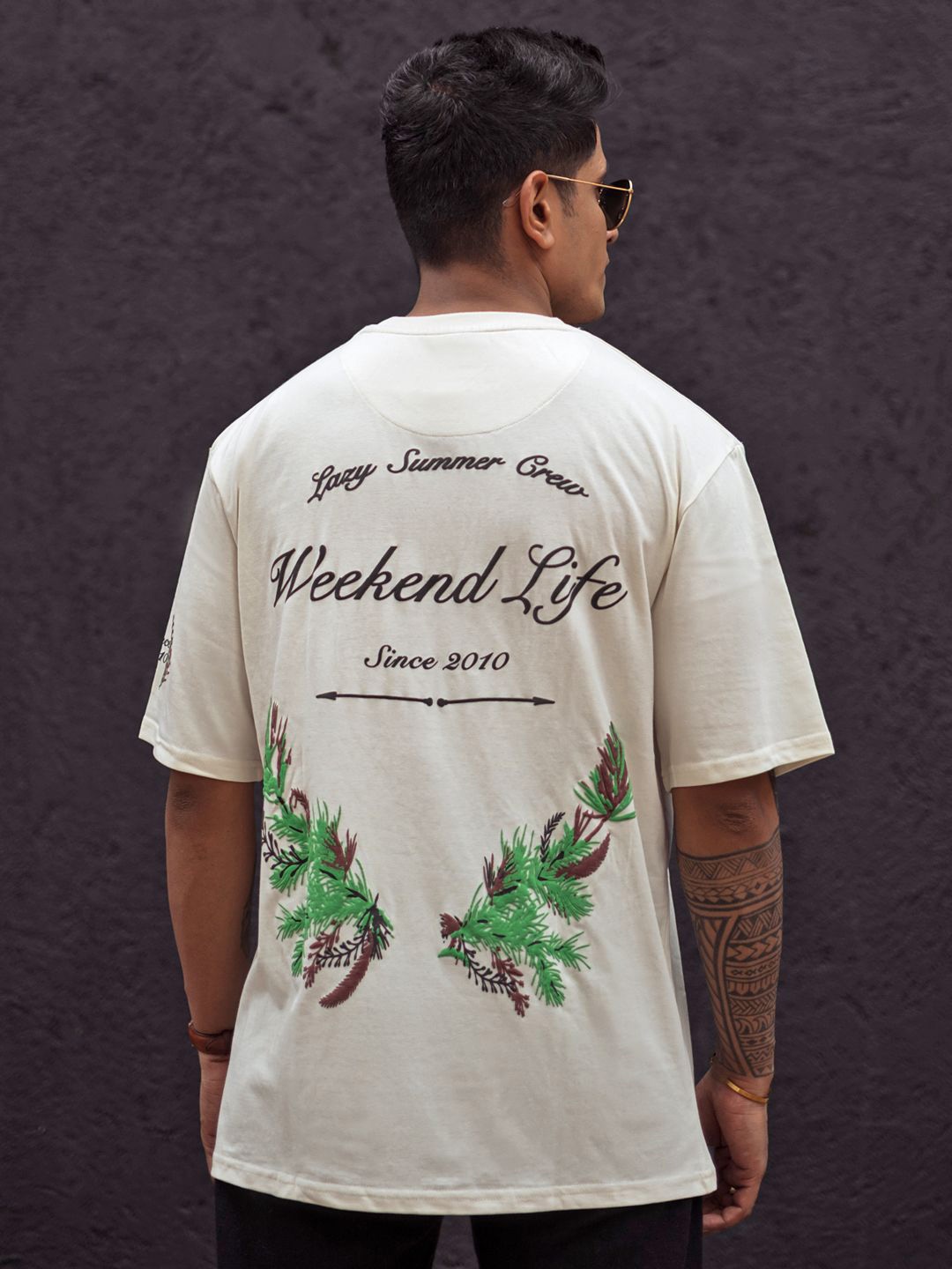 

Powerlook Men Typography Printed Round Neck Cotton Oversized T-Shirt, Off white