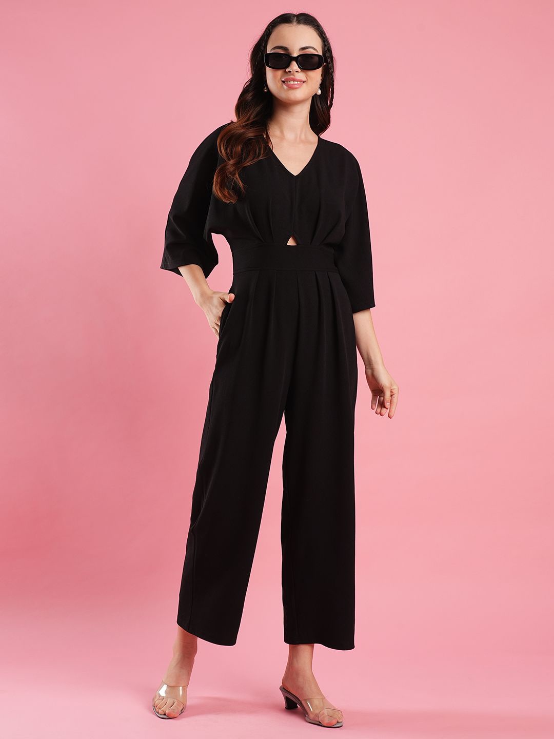 

Globus V-Neck Cut-out detailS Basic Jumpsuit, Black