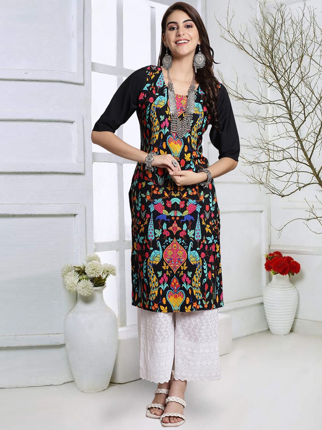 

7Threads Floral Printed Round Neck Straight Kurta, Black