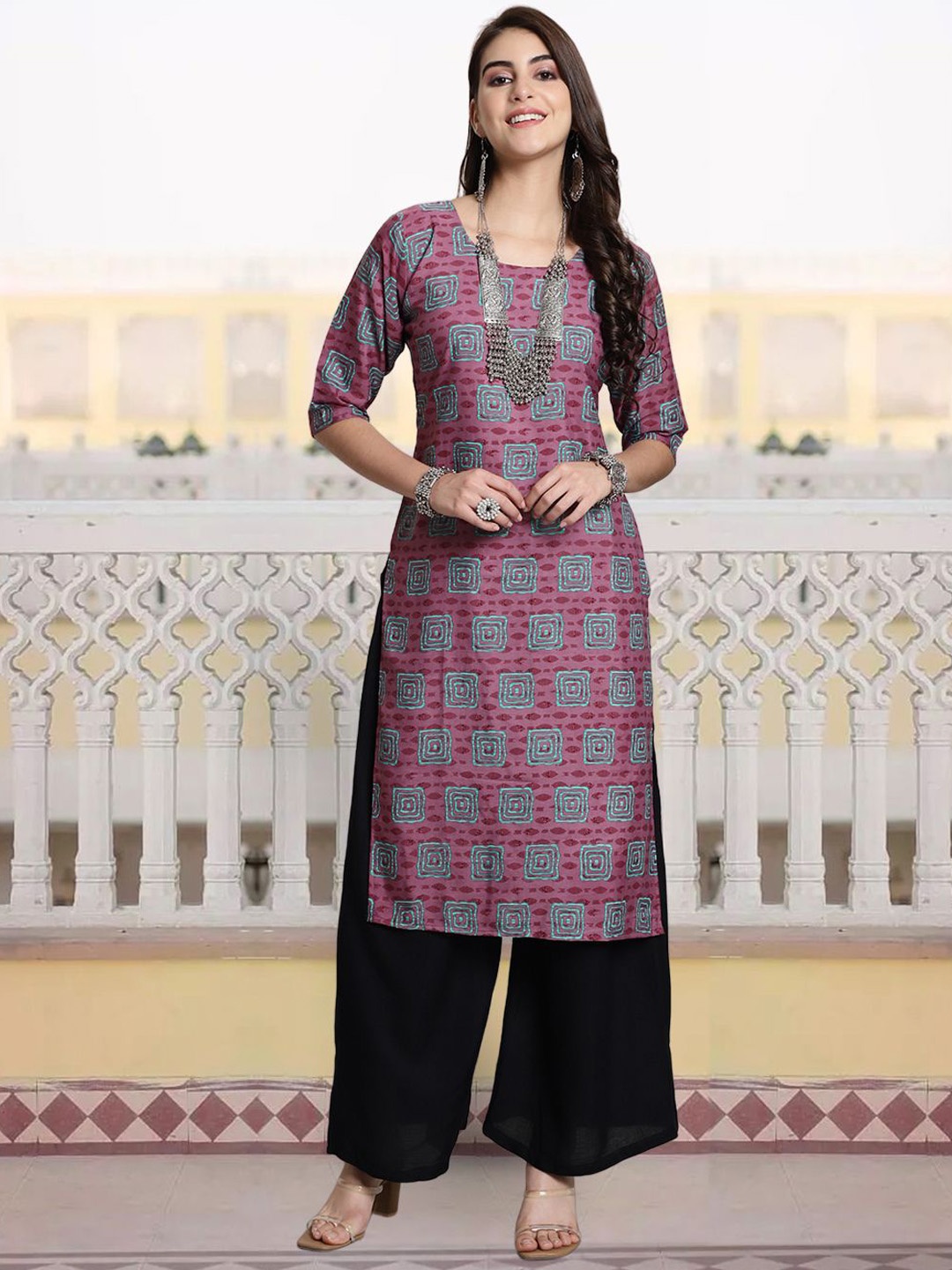 

7Threads Ethnic Motifs Printed Round Neck Crepe Straight Kurta, Magenta