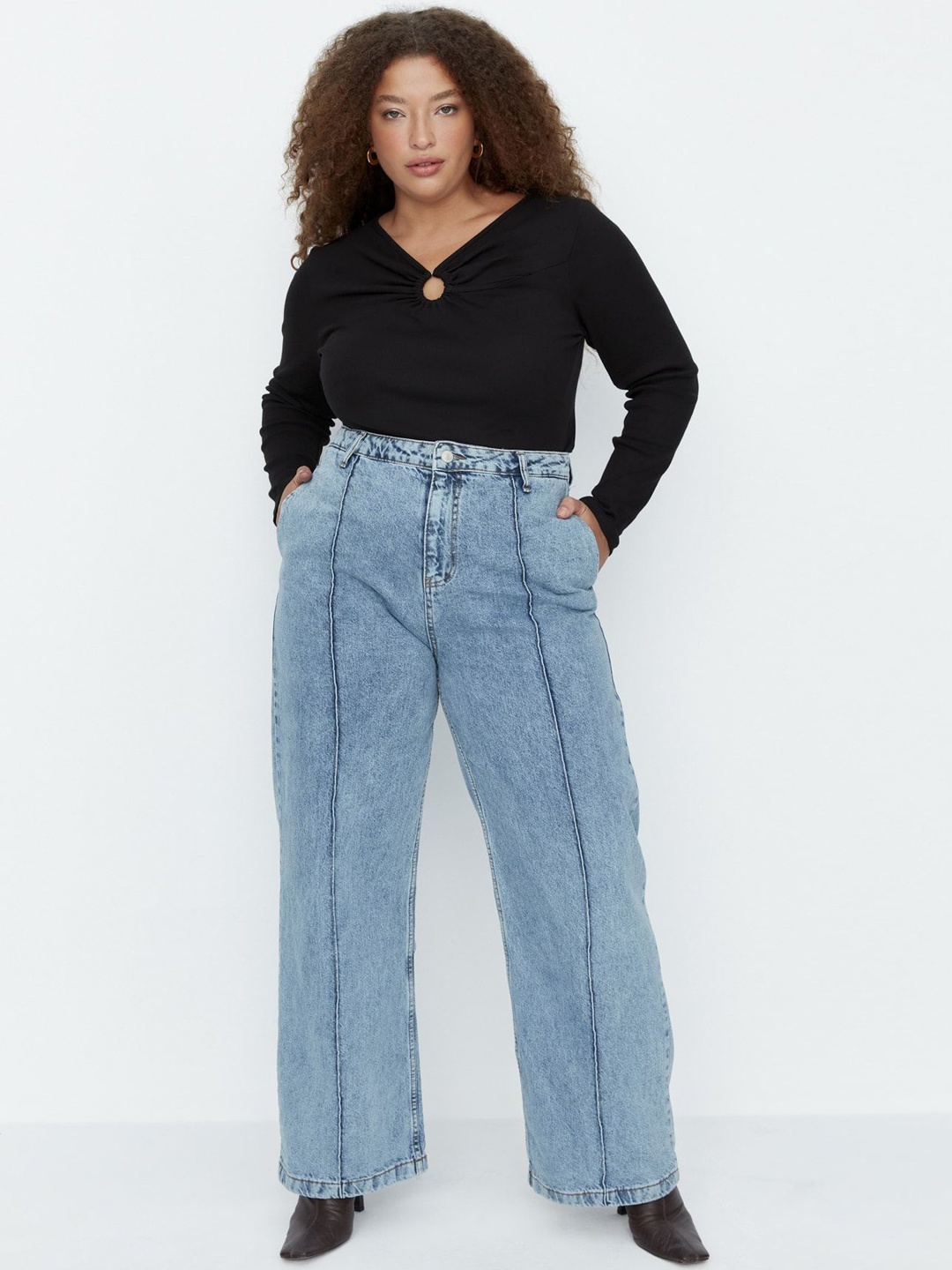 

Trendyol Women Plus Size Wide Leg High Rise Jeans, Blue