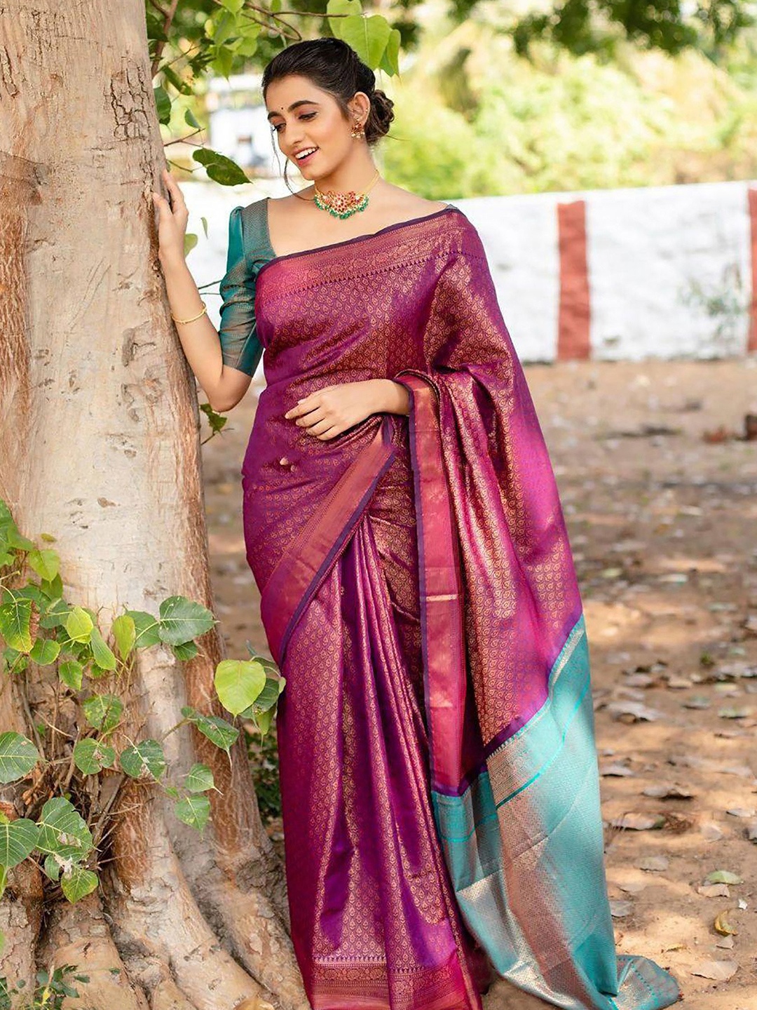 

Anjaneya Sarees Woven Design Zari Silk Blend Banarasi Saree, Purple