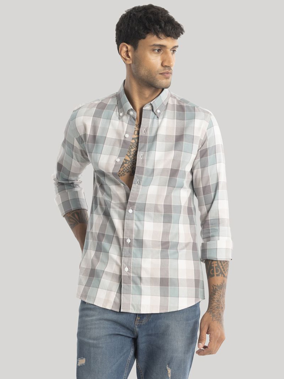 

Snitch Men Smart Slim Fit Opaque Checked Casual Pure Cotton Shirt, Sea green