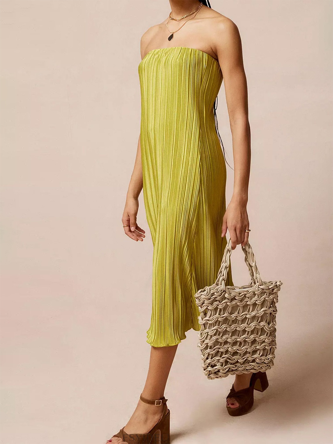 

LULU & SKY Off-Shoulder A-Line Midi Dress, Green