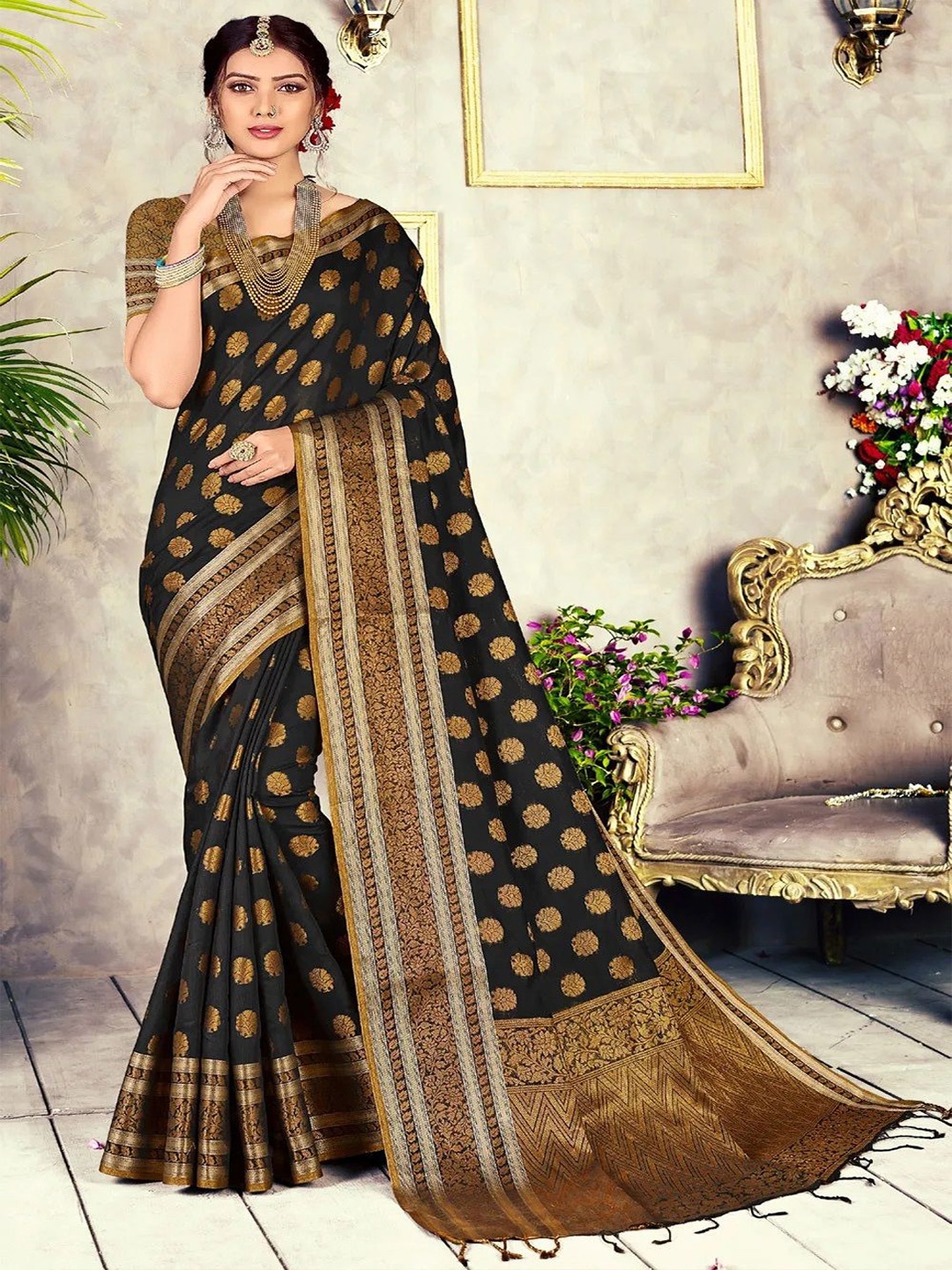 

AWRIYA Woven Design Zari Pure Cotton Chanderi Saree, Black