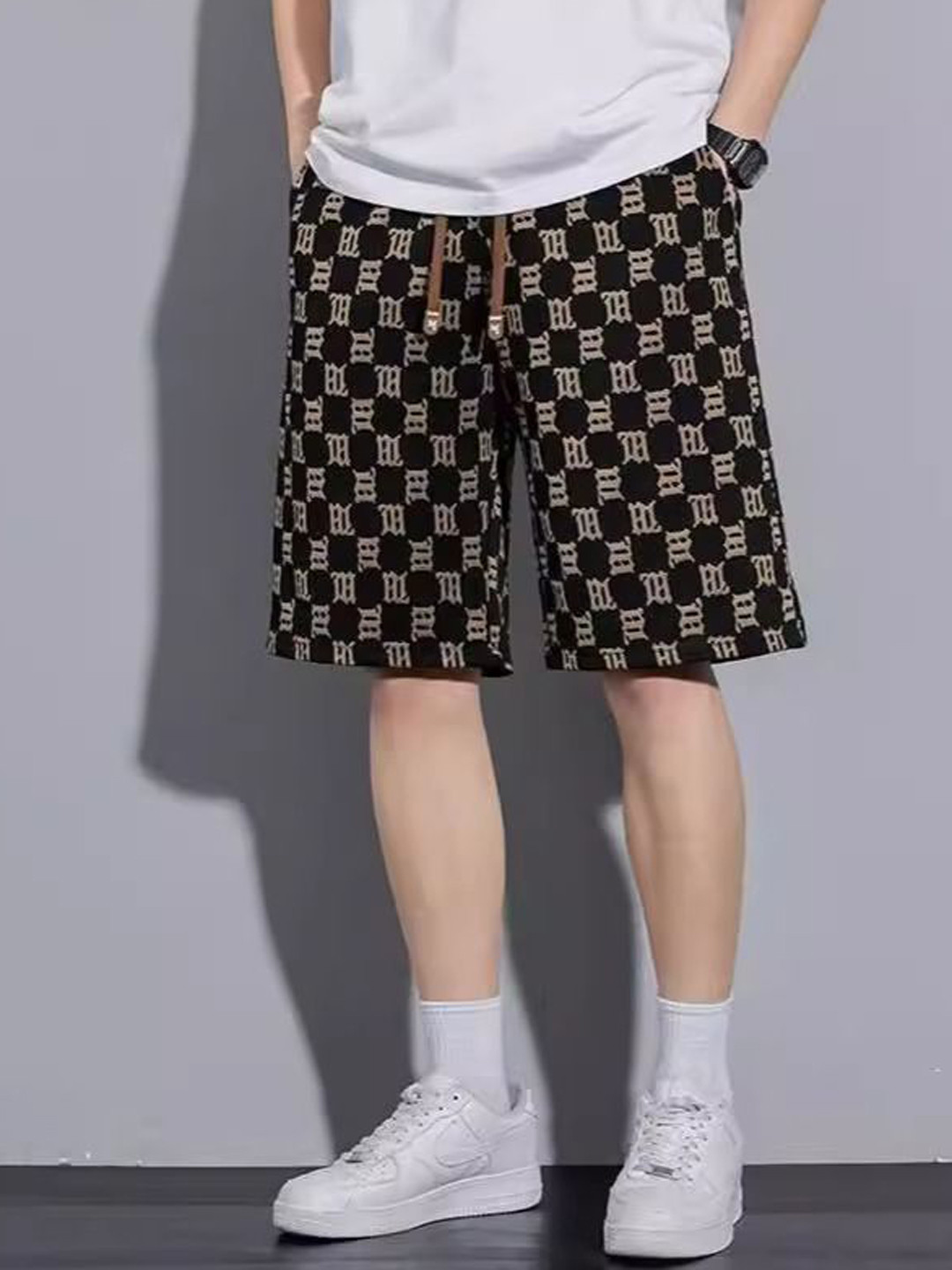 

StyleCast Men Printed Shorts, Black