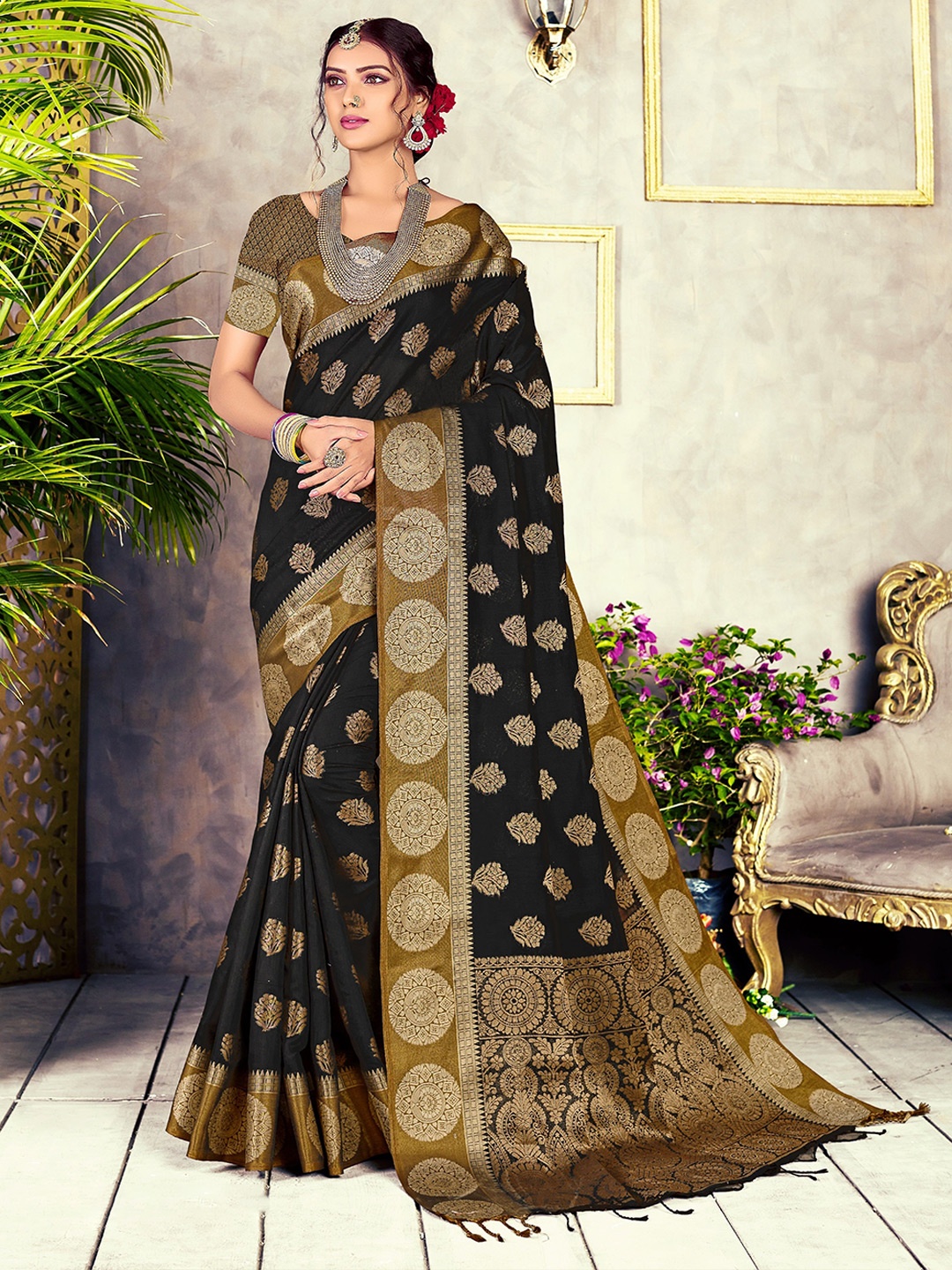 

AWRIYA Woven Design Zari Pure Cotton Chanderi Saree, Black