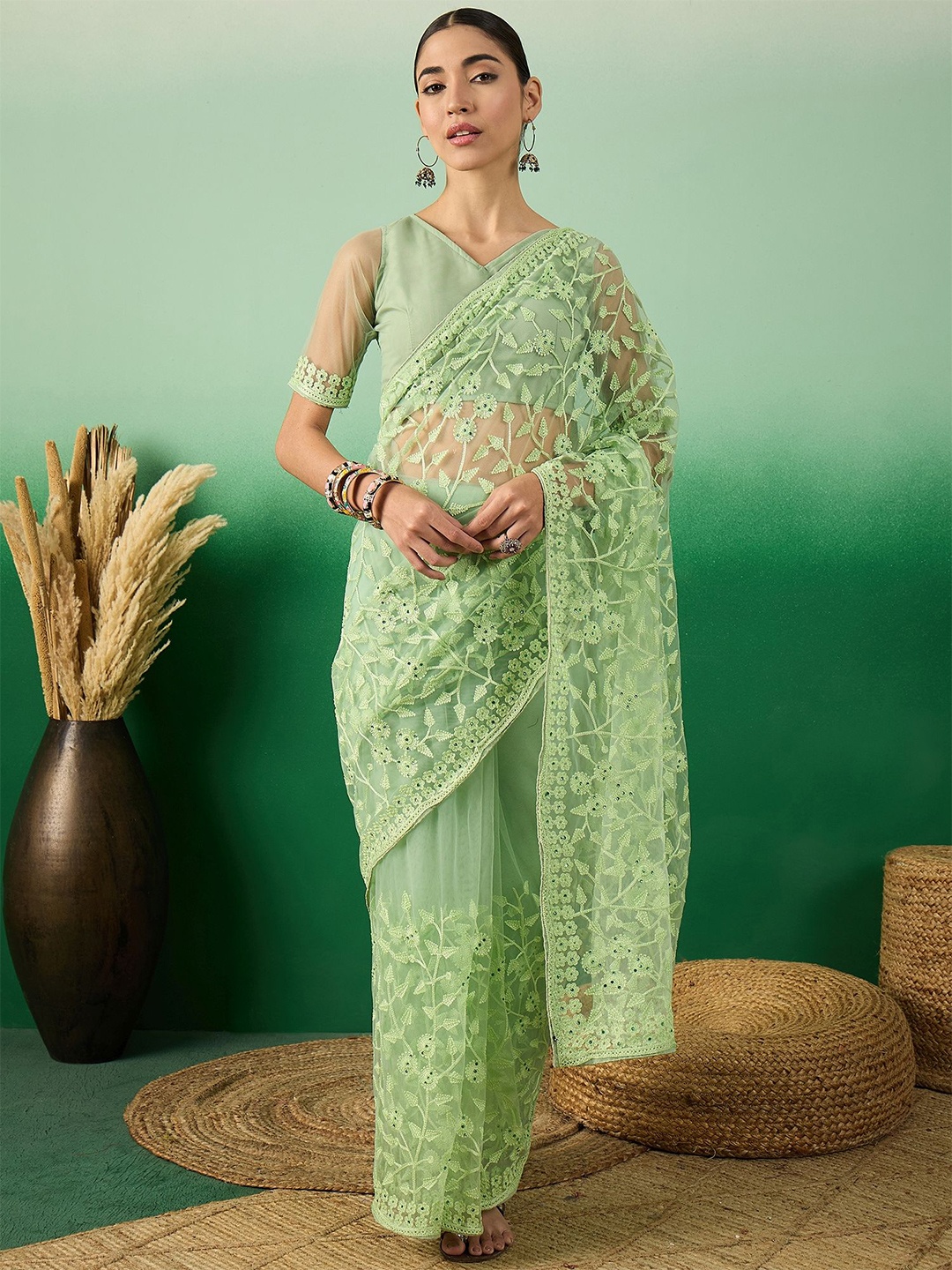 

SHADOW & SAINING Embellished Beads and Stones Net Saree, Green