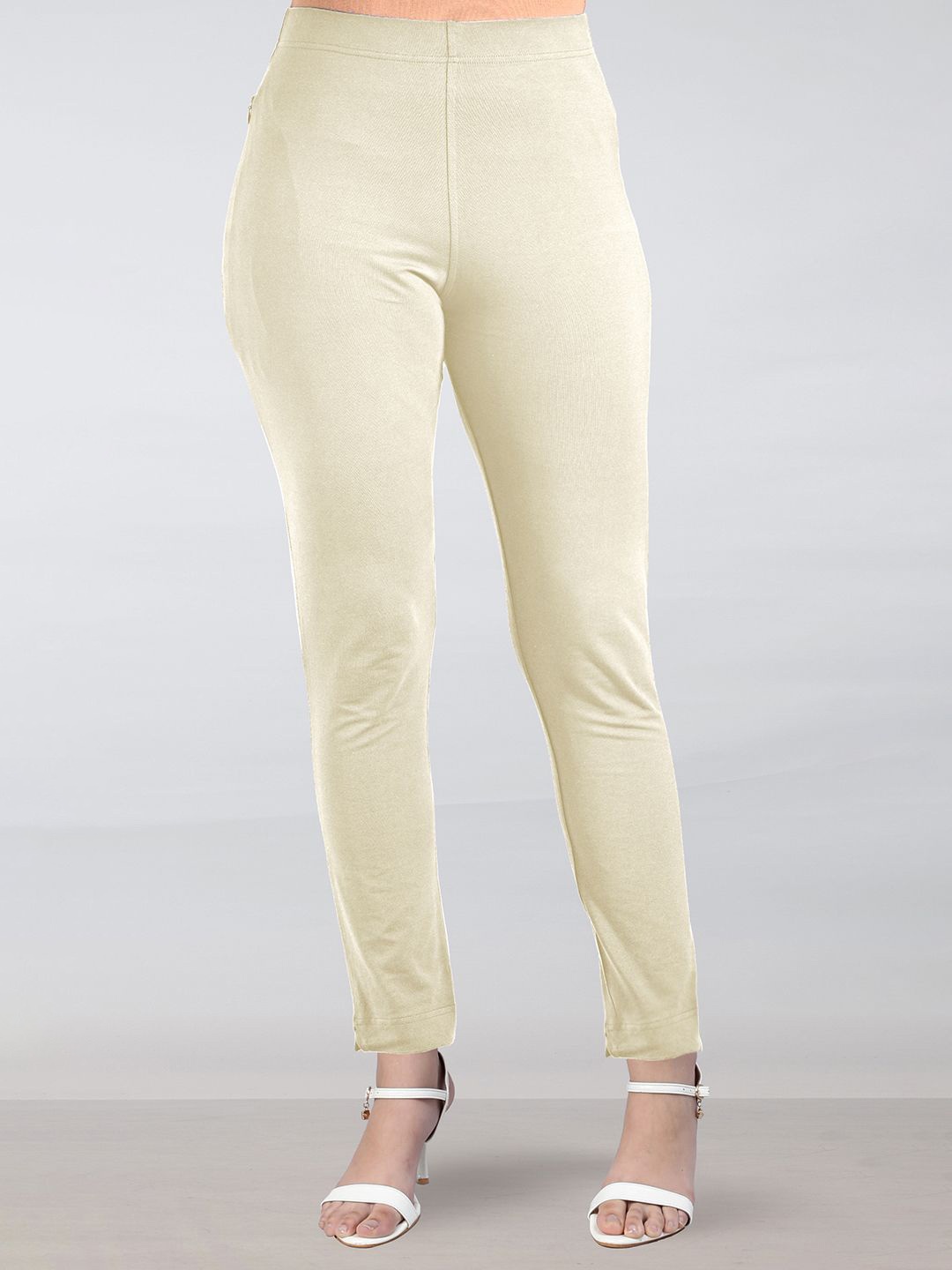 

LYRA Women Relaxed Straight Leg Straight Fit Trousers, Cream