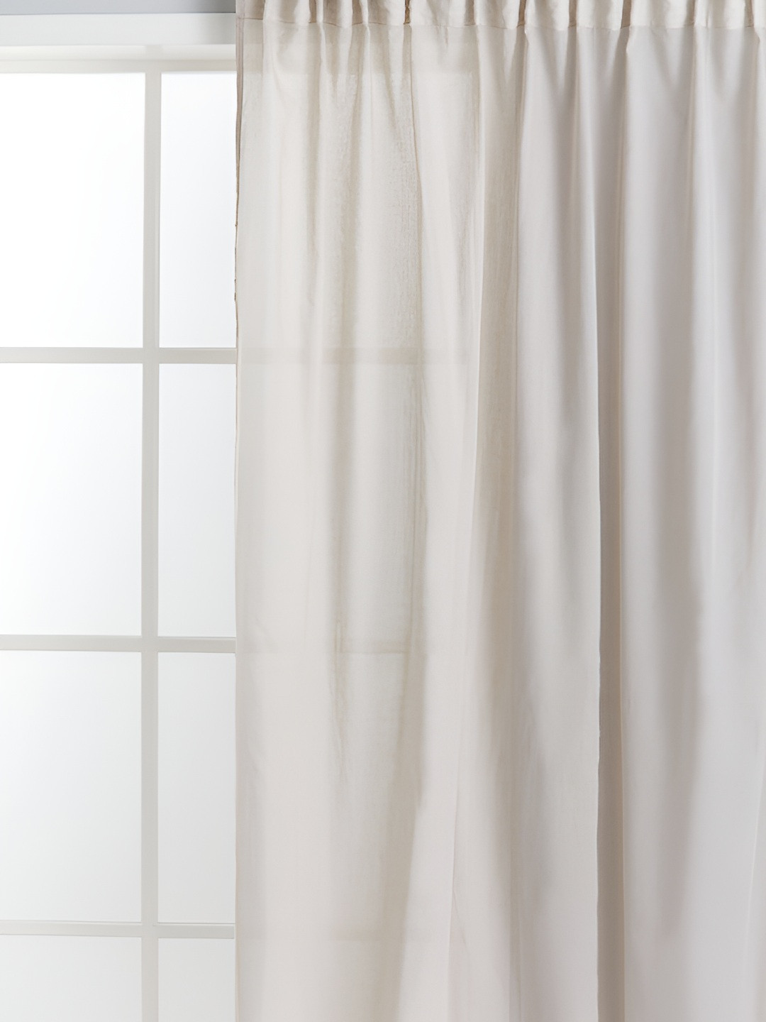 

H&M Beige Wide Curtain Length