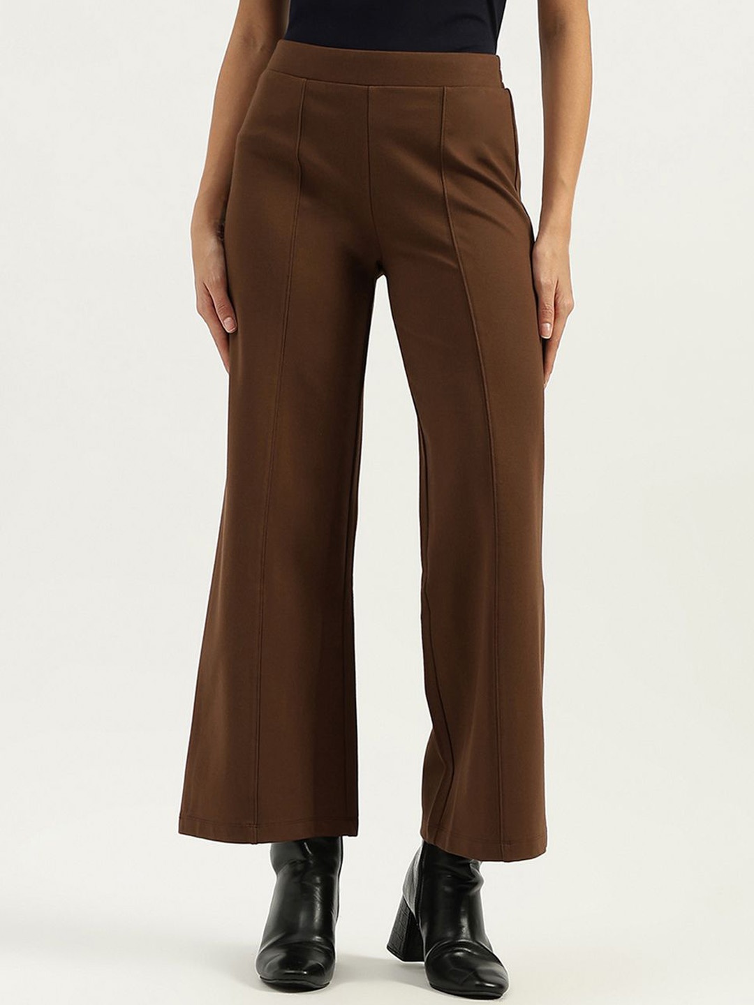 

United Colors of Benetton Women Straight Fit Bootcut Trousers, Brown