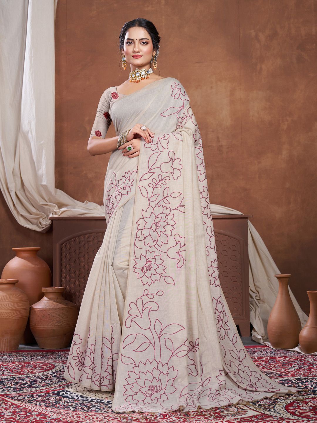 

GAJARAI Floral Pure Cotton Saree, Magenta