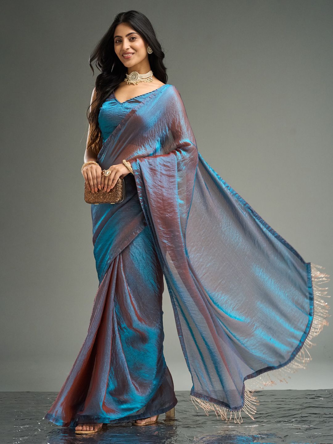 

kasee Solid Embellished Saree, Blue