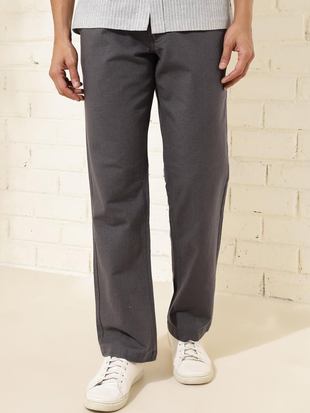 

Fabindia Men Regular Fit Mid Rise Trousers, Grey