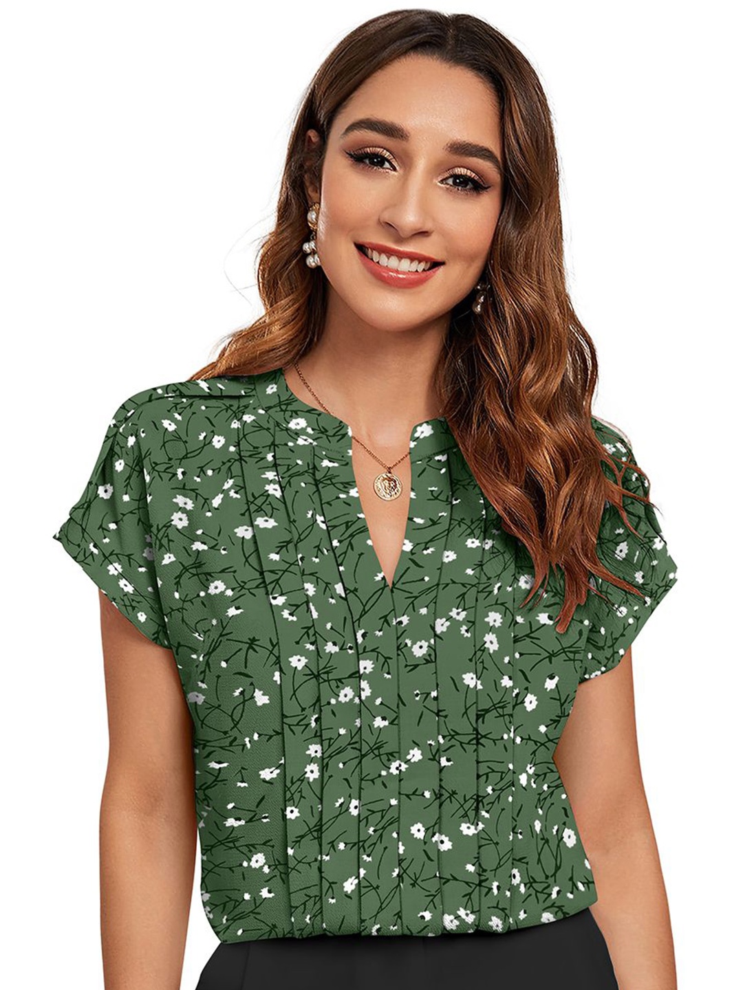 

Sanwariya Silk Women Floral Printed Mandarin Collar Cotton Top, Green