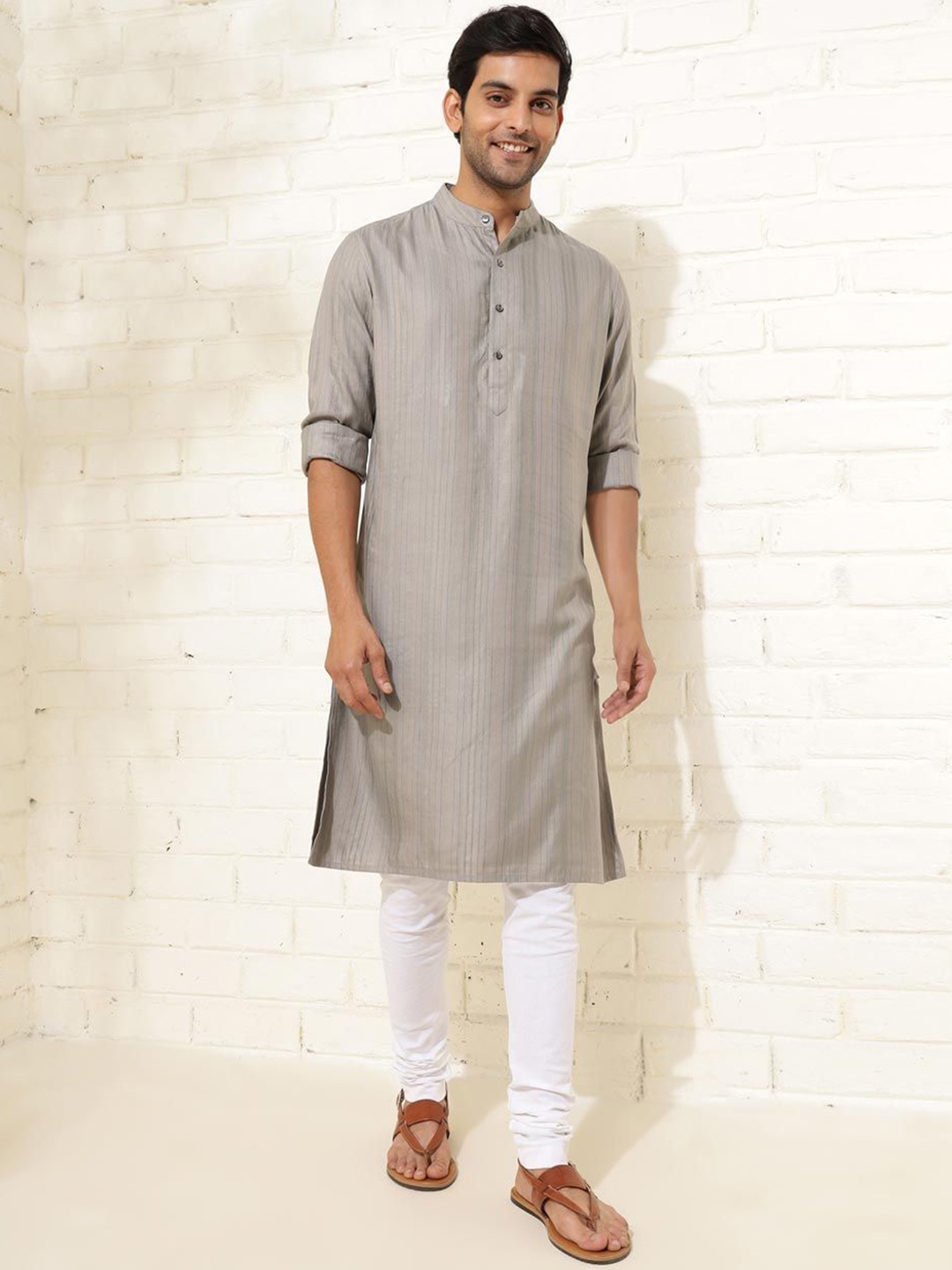 

Fabindia Slim Fit Striped Band Collar Straight Kurta, Grey