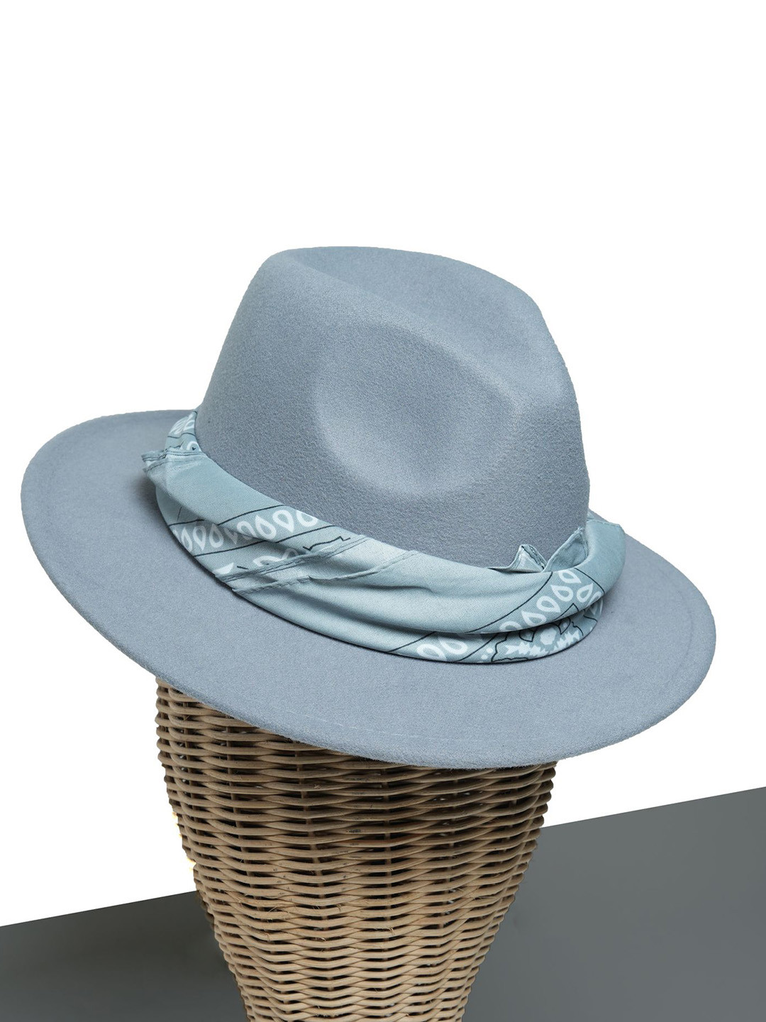 

CHOKORE Unisex Grey Solid Fedora Hat