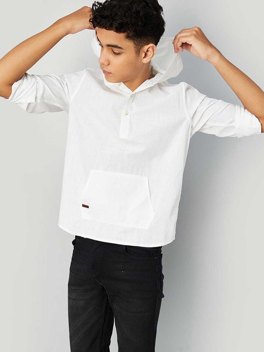 

max Boys Hood Solid Cotton Casual Shirt, White