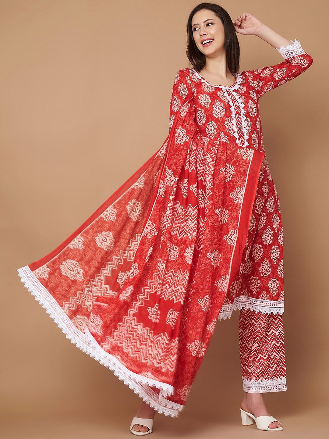 

Poshak Hub Floral Printed Pure Cotton Straight Kurta With Palazzos & Dupatta, Red