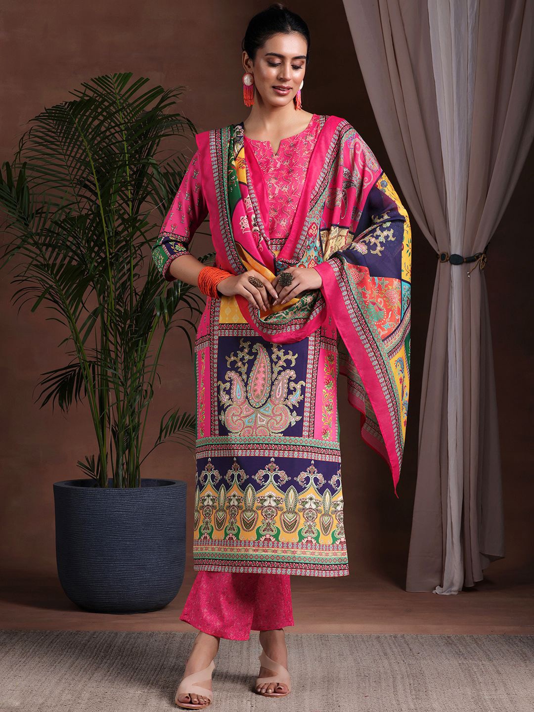 

Libas Ethnic Motifs Printed Kurta with Trousers & Dupatta, Pink