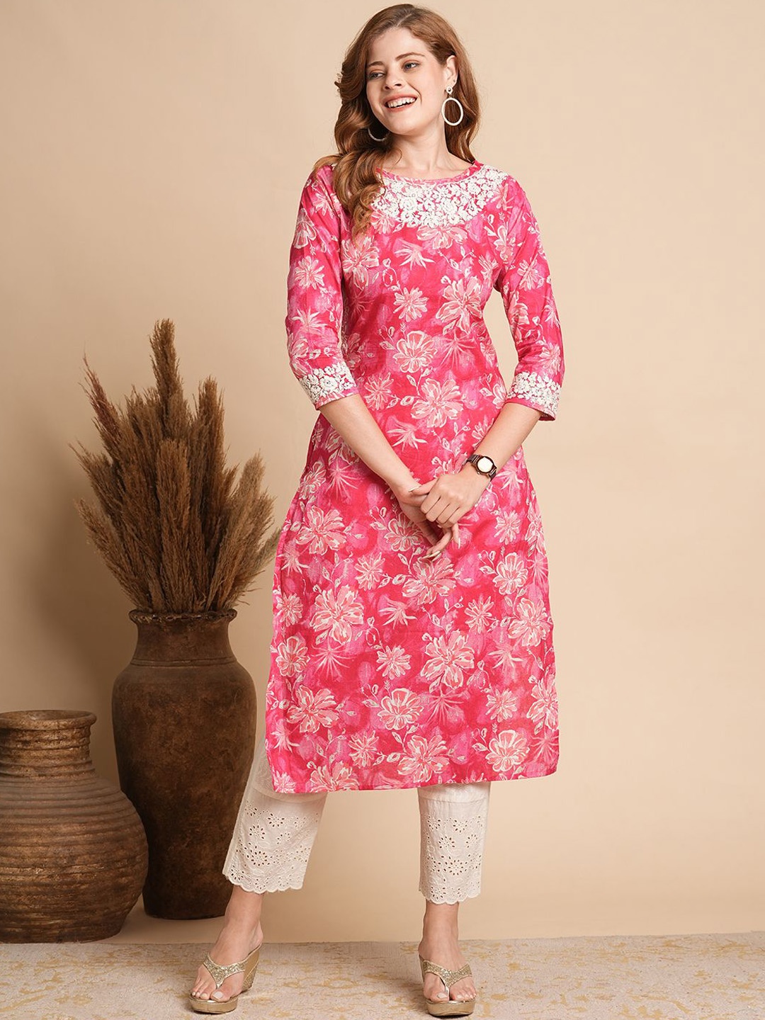 

FASHOR Floral Printed Boat Neck Chikankari Pure Cotton Straight Kurta, Pink