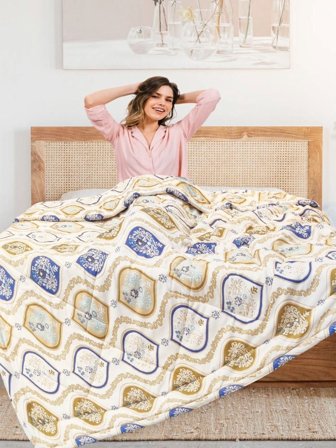 

Supreme Home Collective Brown & Blue AC Room 300 GSM Double Bed Comforter