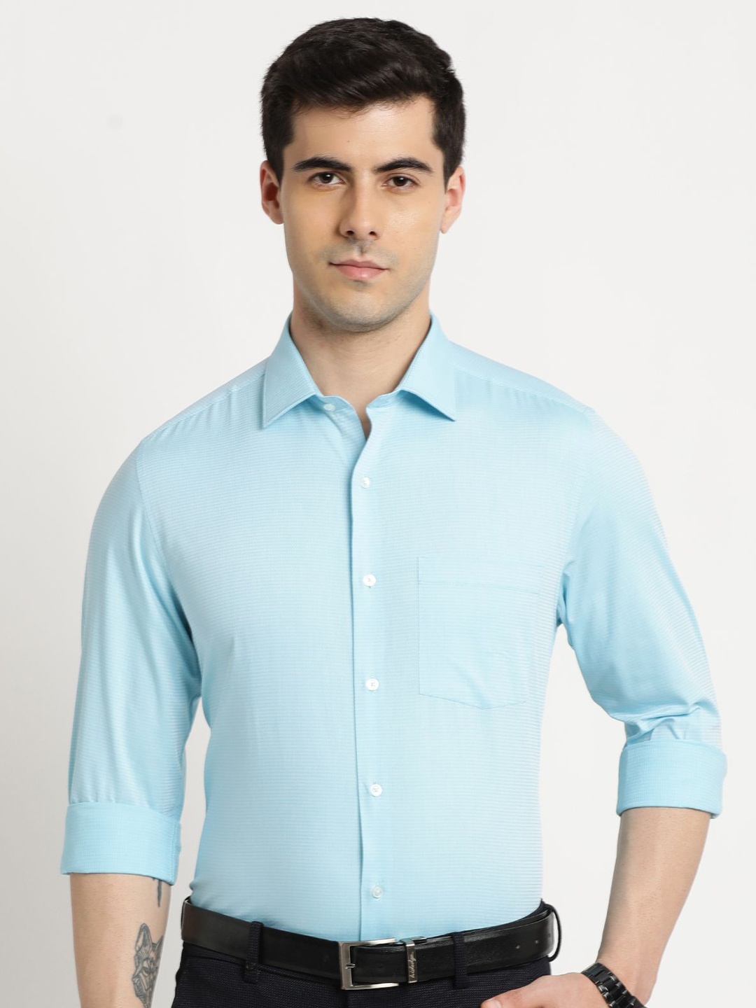 

Turtle Men Standard Spread Collar Solid Cotton Slim Fit Formal Shirt, Blue