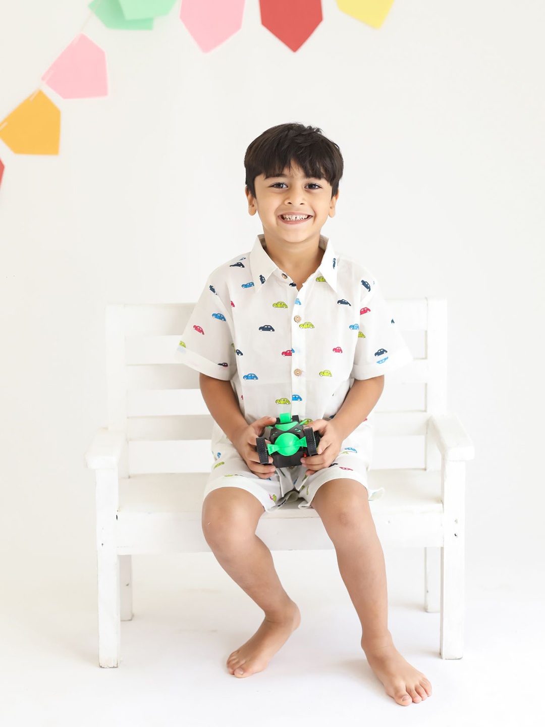 

Klingaru Boys Printed Shirt With Shorts, White
