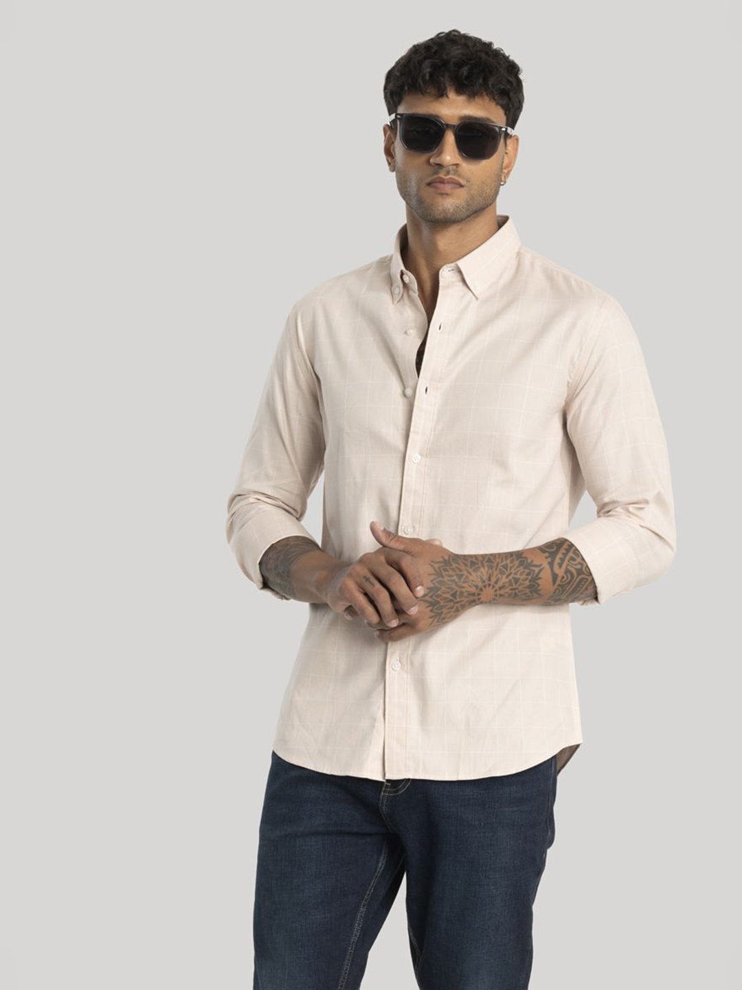 

Snitch Men Smart Checked Slim Fit Opaque Casual Pure Cotton Shirt, Cream